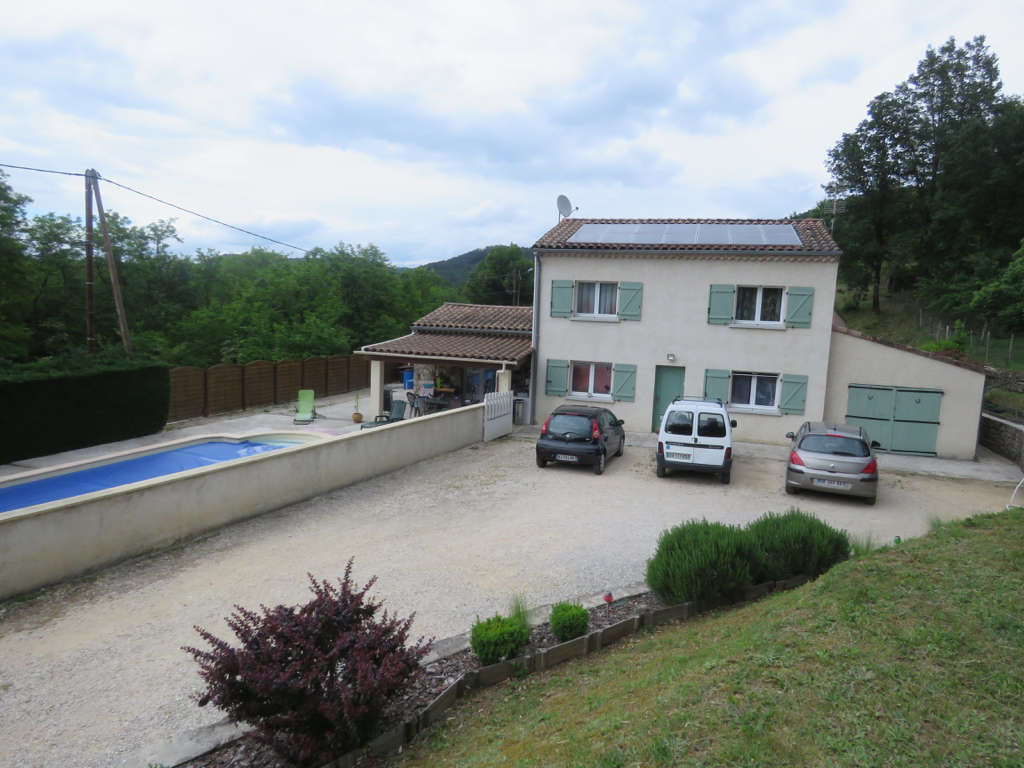 Maison avec piscine sans vis a vis Maison avec piscine sans vis a vis