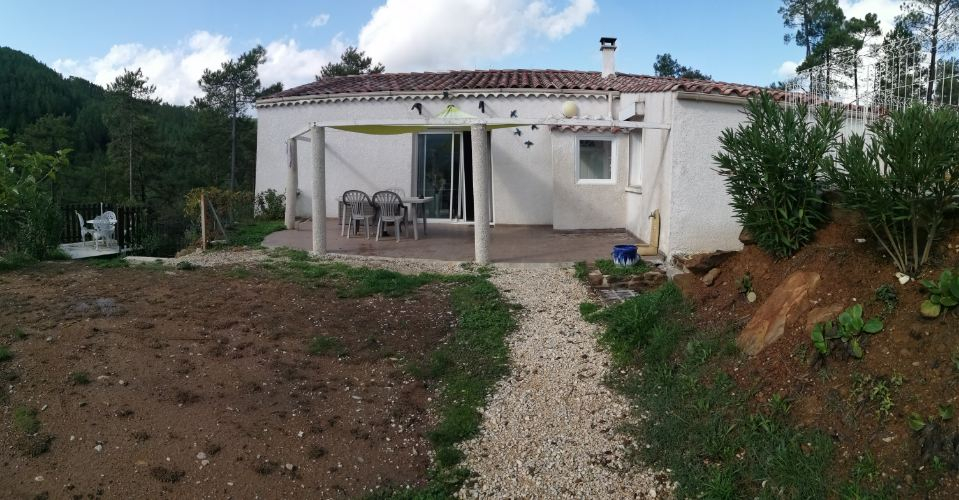 VILLA AVEC VUE DOMINANTE VILLA AVEC VUE DOMINANTE