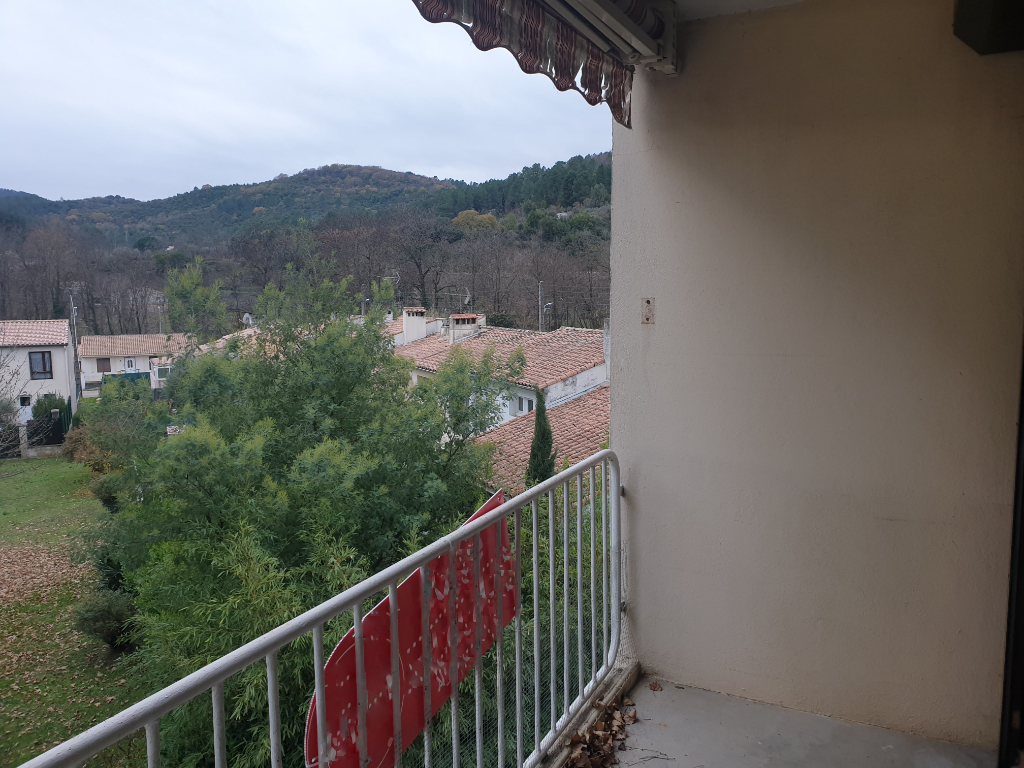 APPARTEMENT P3 AVEC BALCON APPARTEMENT P3 AVEC BALCON