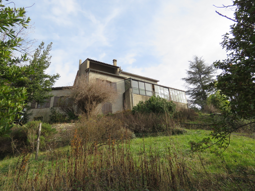 Maison familiale sans vis à vis Maison familiale sans vis à vis