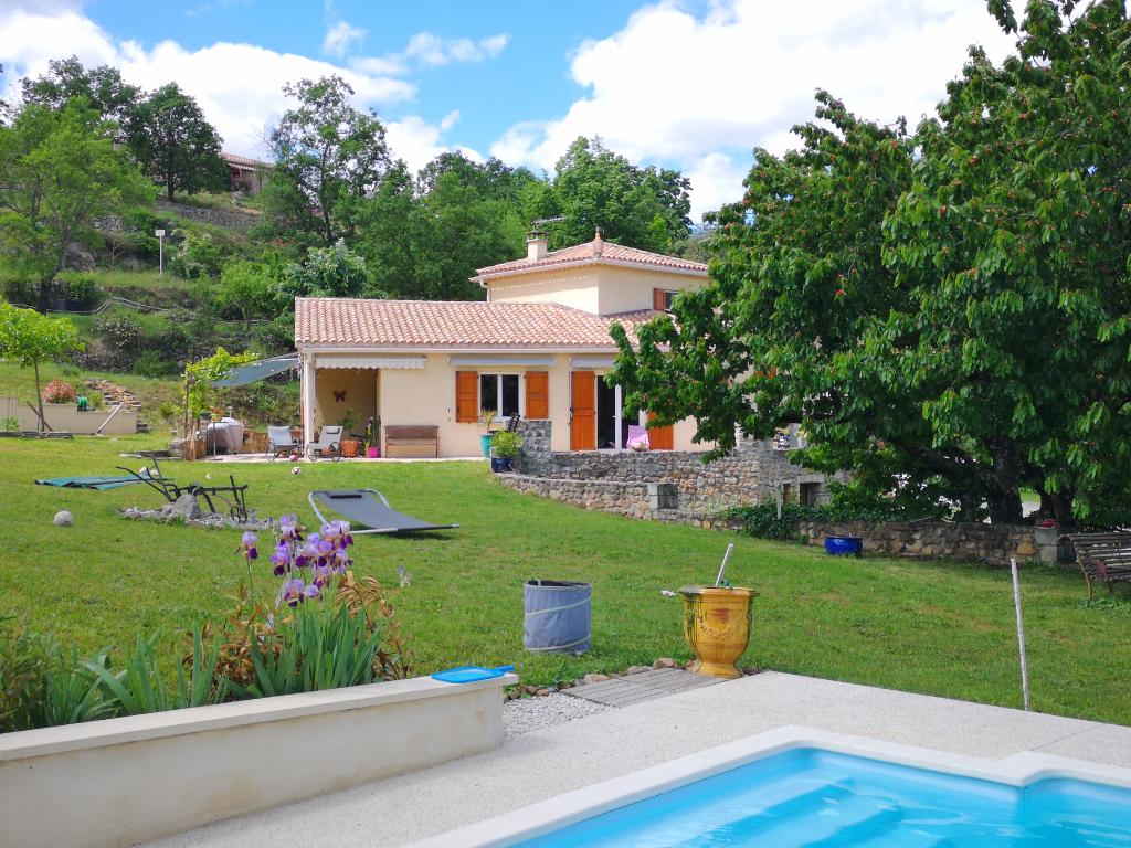 VILLA TRÈS BEL ENVIRONNEMENT VILLA TRÈS BEL ENVIRONNEMENT