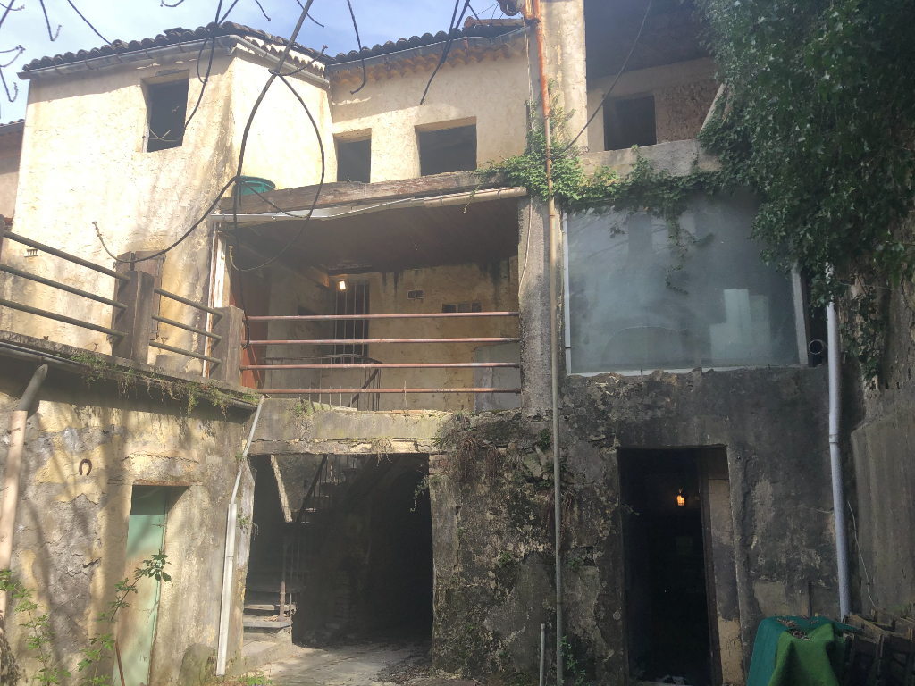 IMMEUBLE A RENOVER IMMEUBLE A RENOVER