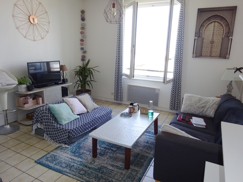 A LOUER BREST CENTRE VILLE APPARTEMENT T1 BIS DE 34 M² A LOUER BREST CENTRE VILLE APPARTEMENT T1 BIS DE 34 M²