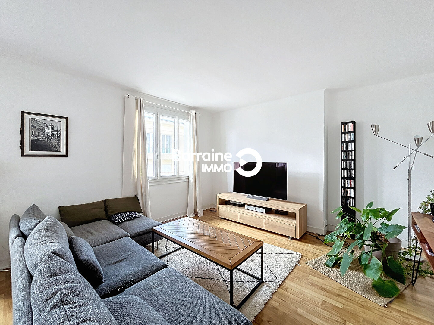 A LOUER BREST HYPER CENTRE APPARTEMENT T4 DE 71.65 M² A LOUER BREST HYPER CENTRE APPARTEMENT T4 DE 71.65 M²