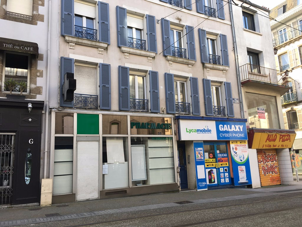 A VENDRE BREST JAURES SAINT MARTIN LOCAL COMMERCIAL A VENDRE BREST JAURES SAINT MARTIN LOCAL COMMERCIAL