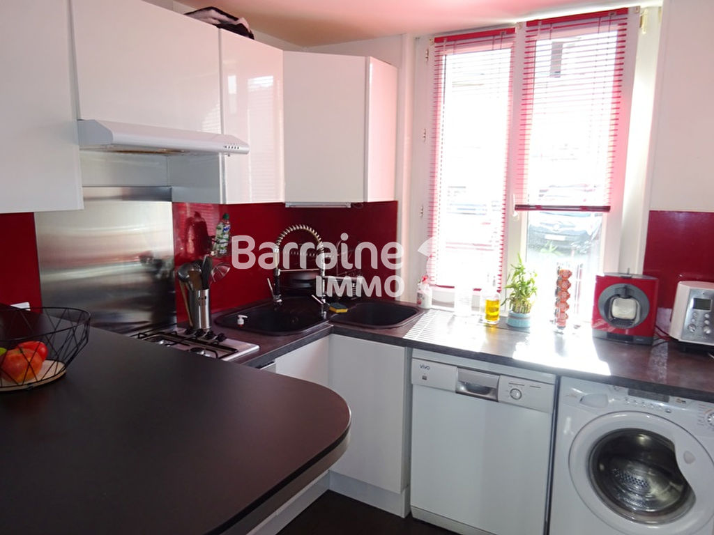 A LOUER BREST RECOUVRANCE CAFFARELLI APPARTEMENT T4 DE 67 M² A LOUER BREST RECOUVRANCE CAFFARELLI APPARTEMENT T4 DE 67 M²