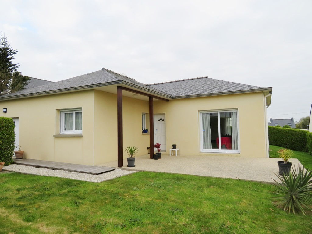 A ETE VENDUE PAR OCEANE IMMOBILIER BREST MESDOUN MAISON T6 de 95m² DALLE BETON JARDIN 539m² TERRASSE A ETE VENDUE PAR OCEANE IMMOBILIER BREST MESDOUN MAISON T6 de 95m² DALLE BETON JARDIN 539m² TERRASSE