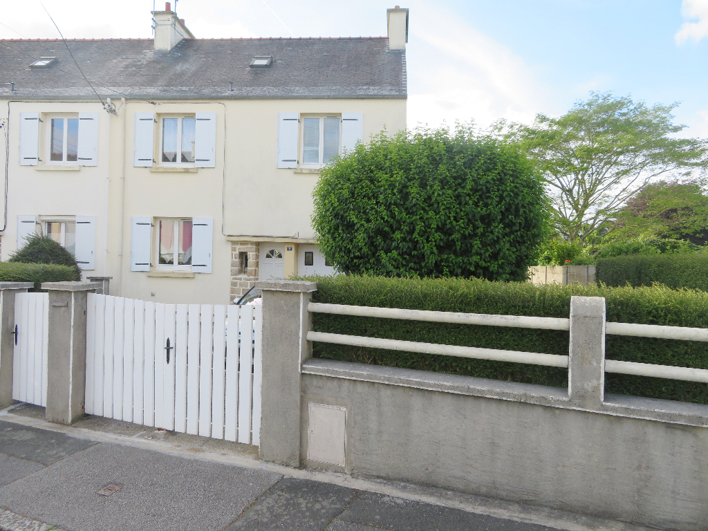A ETE VENDUE PAR OCEANE IMMOBILIER BREST PETIT KERZU MAISON T4 JARDIN CLOS GARAGE A ETE VENDUE PAR OCEANE IMMOBILIER BREST PETIT KERZU MAISON T4 JARDIN CLOS GARAGE