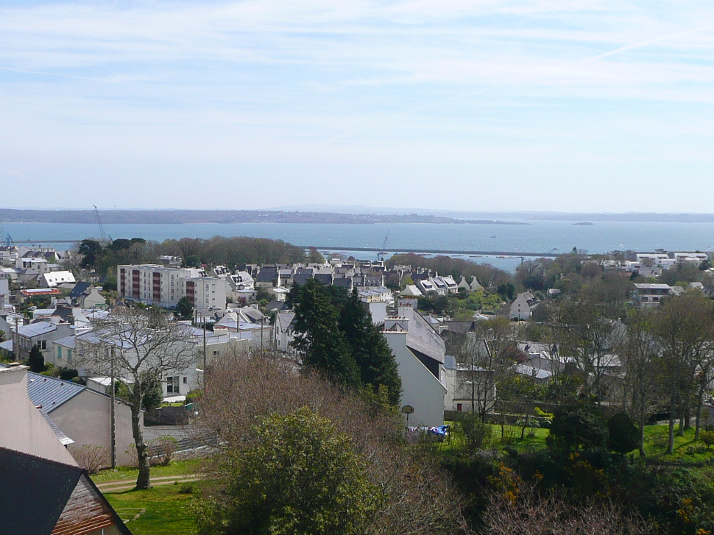 A VENDRE BREST QUATRE MOULINS APPARTEMENT T4 de 83 m² habitables et 101 m² de surface utiles TERRASSE VUE MER ASCENSEUR GARAGE A VENDRE BREST QUATRE MOULINS APPARTEMENT T4 de 83 m² habitables et 101 m² de surface utiles TERRASSE VUE MER ASCENSEUR GARAGE