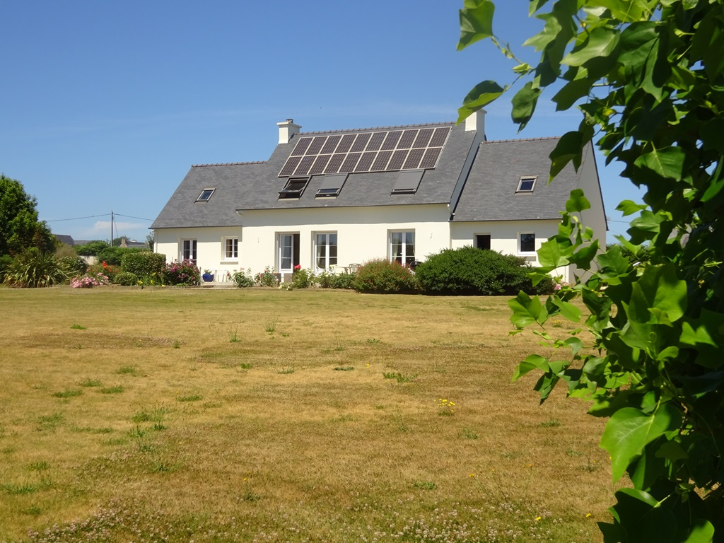 A VENDRE LANDEDA MAISON T9 de 180 m² habitables POSSIBILITE VIE DE PLAIN PIED TERRAIN 3952 m² A VENDRE LANDEDA MAISON T9 de 180 m² habitables POSSIBILITE VIE DE PLAIN PIED TERRAIN 3952 m²