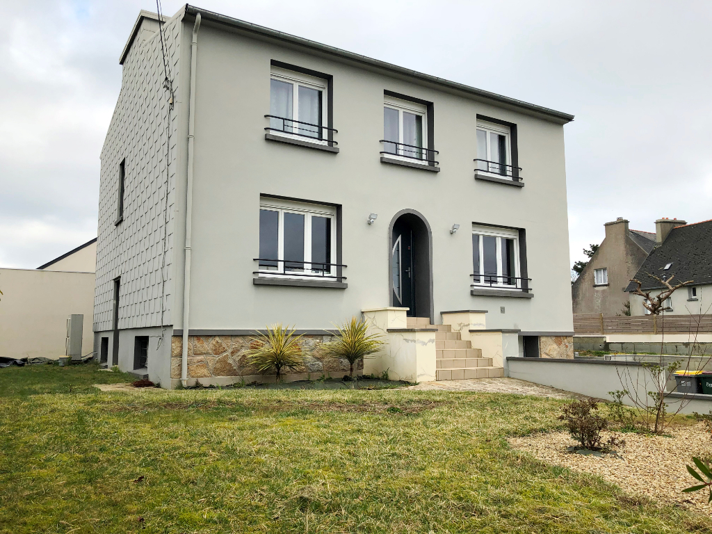 A VENDRE GUIPAVAS MAISON ENTIÈREMENT RÉNOVÉE 155 M² HABITABLES 5 CHAMBRES GARAGE SOUS-SOL A VENDRE GUIPAVAS MAISON ENTIÈREMENT RÉNOVÉE 155 M² HABITABLES 5 CHAMBRES GARAGE SOUS-SOL