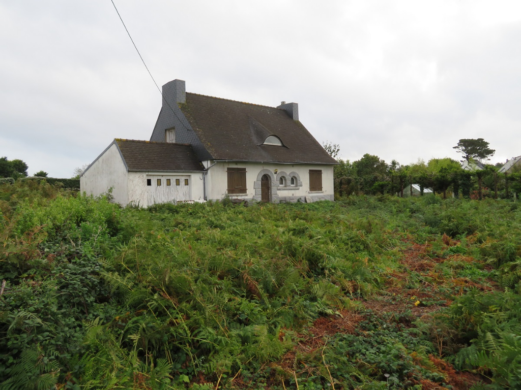 PLOUGUERNEAU- ST ANTOINE - MAISON T5 - A RENOVER - PROCHE MER. PLOUGUERNEAU- ST ANTOINE - MAISON T5 - A RENOVER - PROCHE MER.