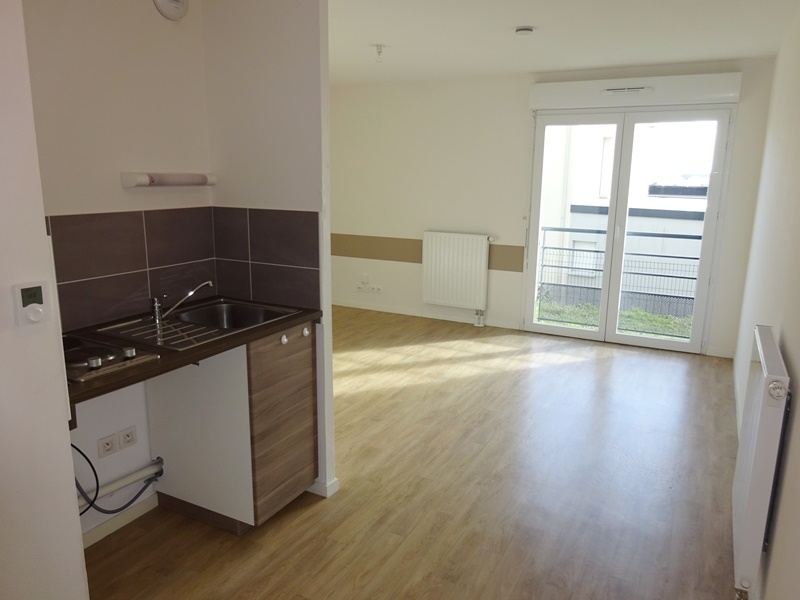A LOUER BOHARS STUDIO DE 27.38 M² RÉSIDENCE RÉCENTE A LOUER BOHARS STUDIO DE 27.38 M² RÉSIDENCE RÉCENTE