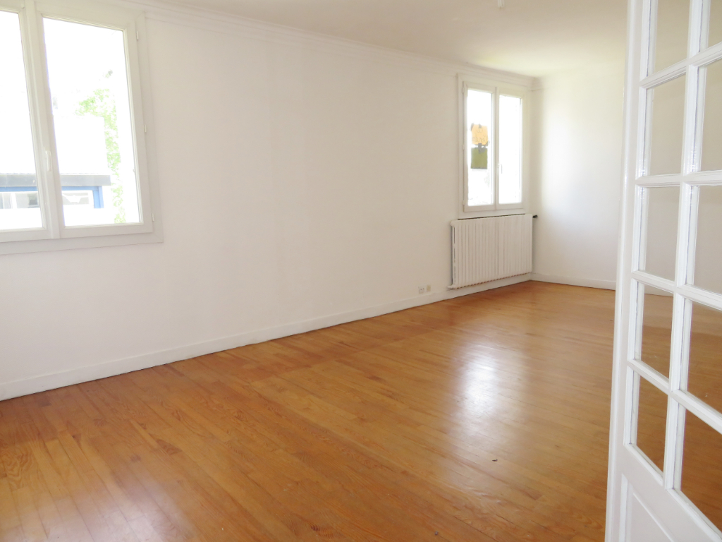 A VENDRE BREST DOURJACQ APPARTEMENT T4 78 M² 3 CHAMBRES TRIPLE EXPOSITION A VENDRE BREST DOURJACQ APPARTEMENT T4 78 M² 3 CHAMBRES TRIPLE EXPOSITION