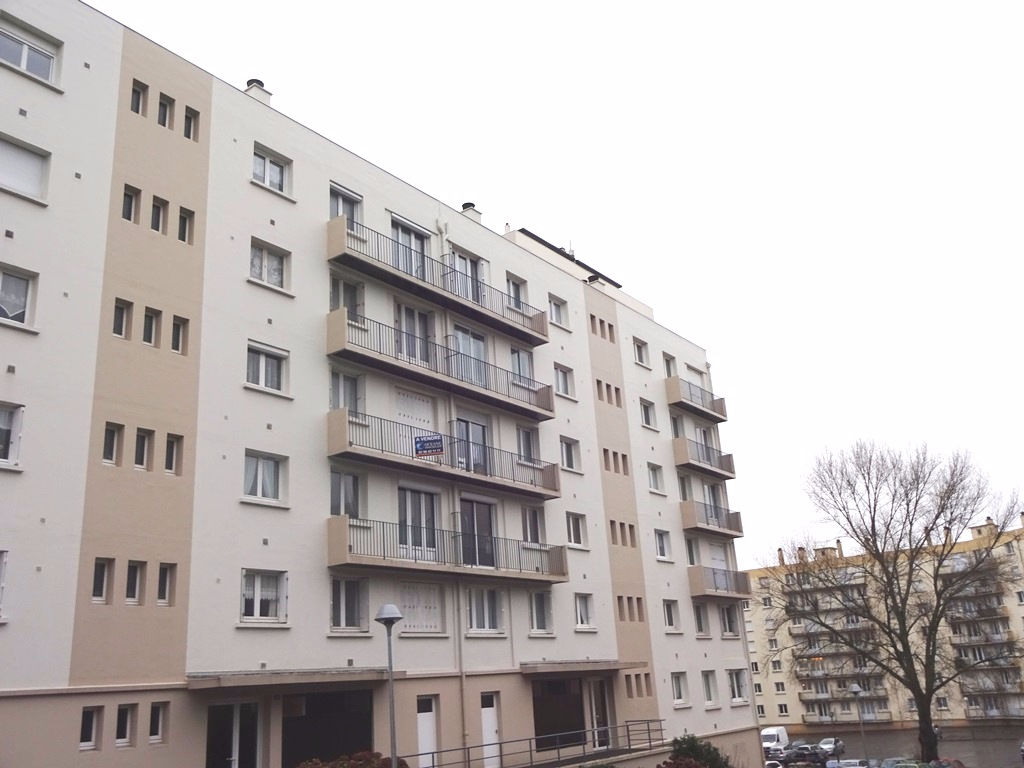 VENDU PAR OCEANE IMMOBILIER EXCLUSIVITÉ BREST BONNE NOUVELLE APPARTEMENT T3 de 72,76 m² habitables ASCENSEUR 2 BALCONS GARAGE DOUBLE VENDU PAR OCEANE IMMOBILIER EXCLUSIVITÉ BREST BONNE NOUVELLE APPARTEMENT T3 de 72,76 m² habitables ASCENSEUR 2 BALCONS GARAGE DOUBLE