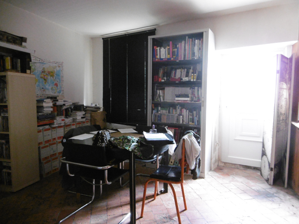 Maison F4/5 - 88 m² divisible + dépendance - ORLEANS NORDst Vincent Maison F4/5 - 88 m² divisible + dépendance - ORLEANS NORDst Vincent