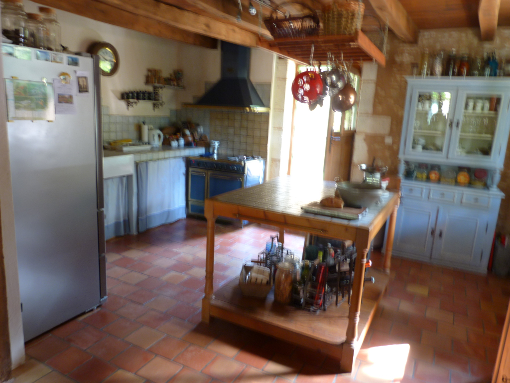 Très belle maison avec deux Gites et Piscine Très belle maison avec deux Gites et Piscine