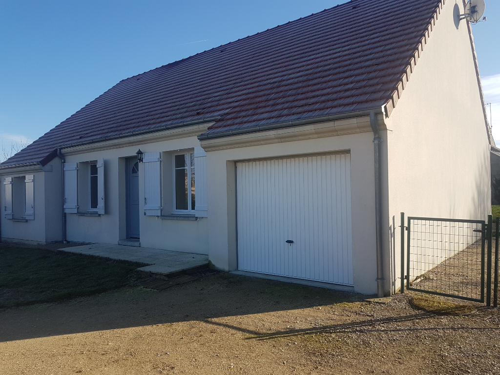 Maison Beaugency 3 chambres, 100 m² Maison Beaugency 3 chambres, 100 m²