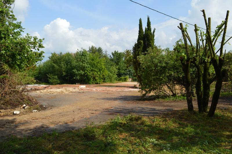 Terrain Salindres 6662 m2 avec permis de construire Terrain Salindres 6662 m2 avec permis de construire