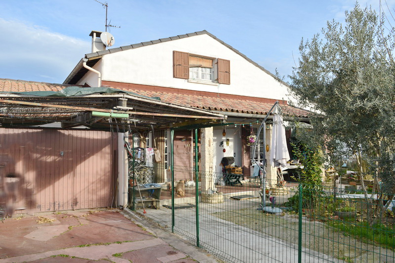 Maison 6 pièces 115 m2 terrain 459 m2 Maison 6 pièces 115 m2 terrain 459 m2