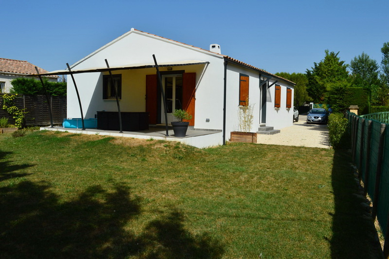 Maison récente 5 pièces 102 m2 habitable terrain 602 m2 Maison récente 5 pièces 102 m2 habitable terrain 602 m2