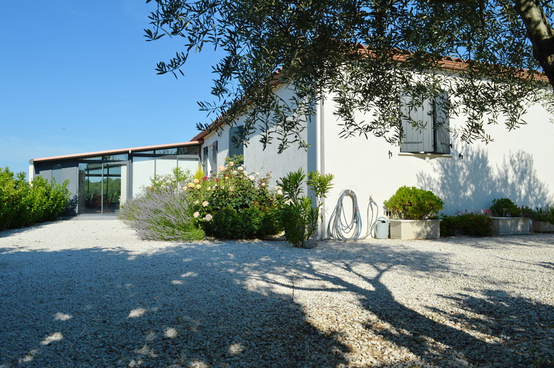 Villa 6 pièces 203 m2 excellent état terrain 621 m2 Villa 6 pièces 203 m2 excellent état terrain 621 m2