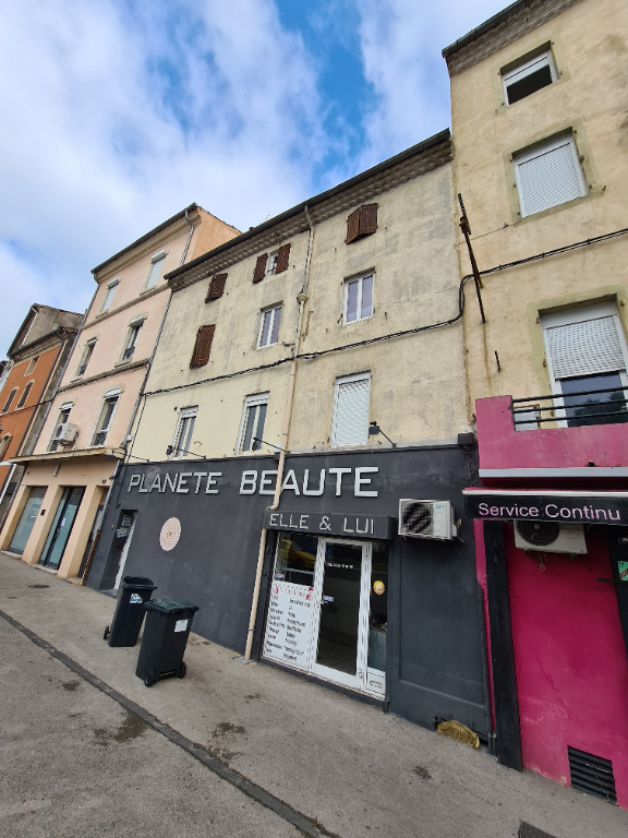 Immeuble 1 local commercial et 2 P2 Immeuble 1 local commercial et 2 P2