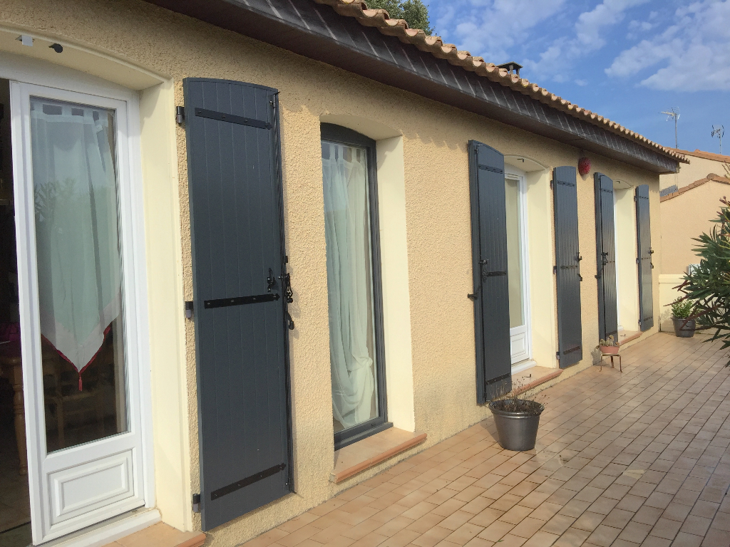 Villa Lignan Sur Orb 6 pièce(s) 90 m2 Villa Lignan Sur Orb 6 pièce(s) 90 m2