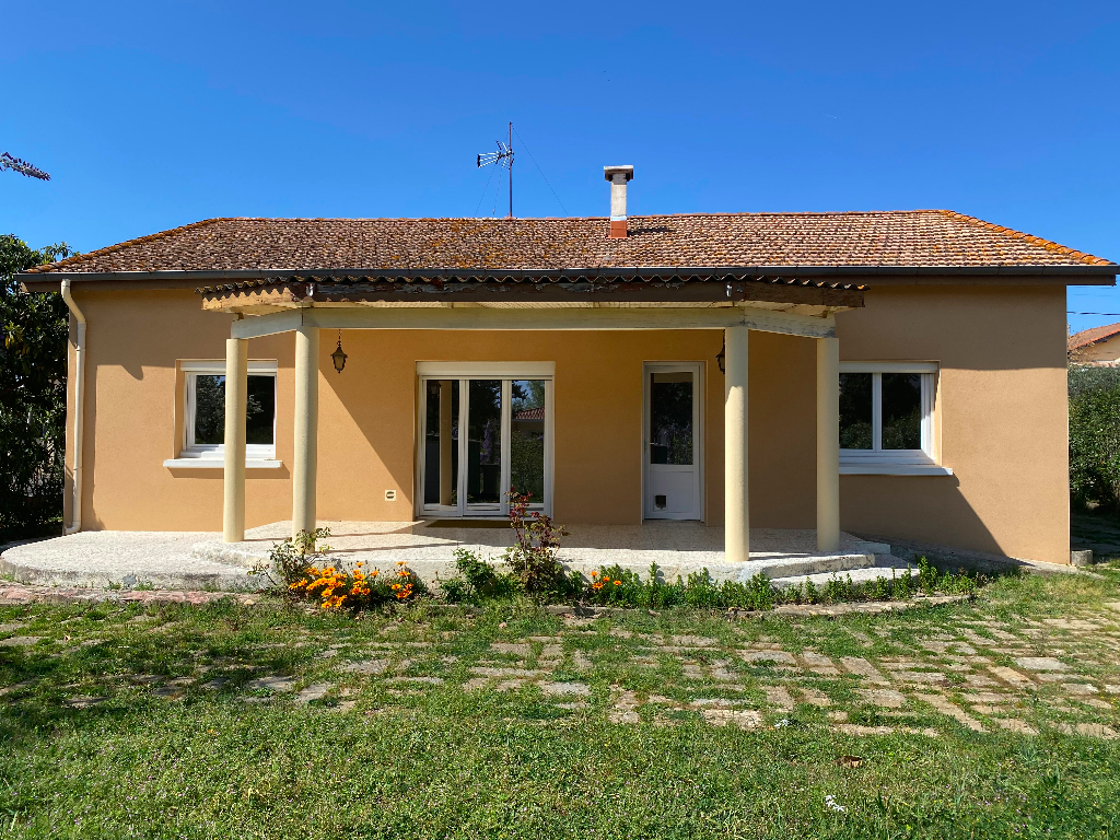 Maison Thezan Les Beziers 5 pièce(s) 105 m2 Maison Thezan Les Beziers 5 pièce(s) 105 m2