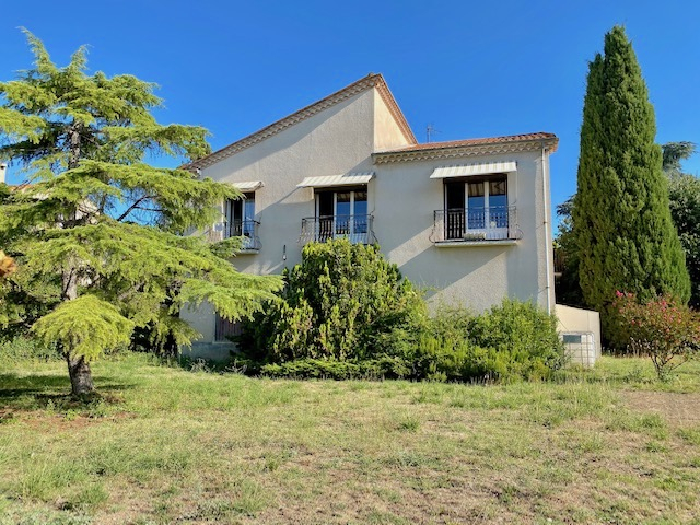Maison Lignan Sur Orb 5 pièce(s) 140 m2 Maison Lignan Sur Orb 5 pièce(s) 140 m2