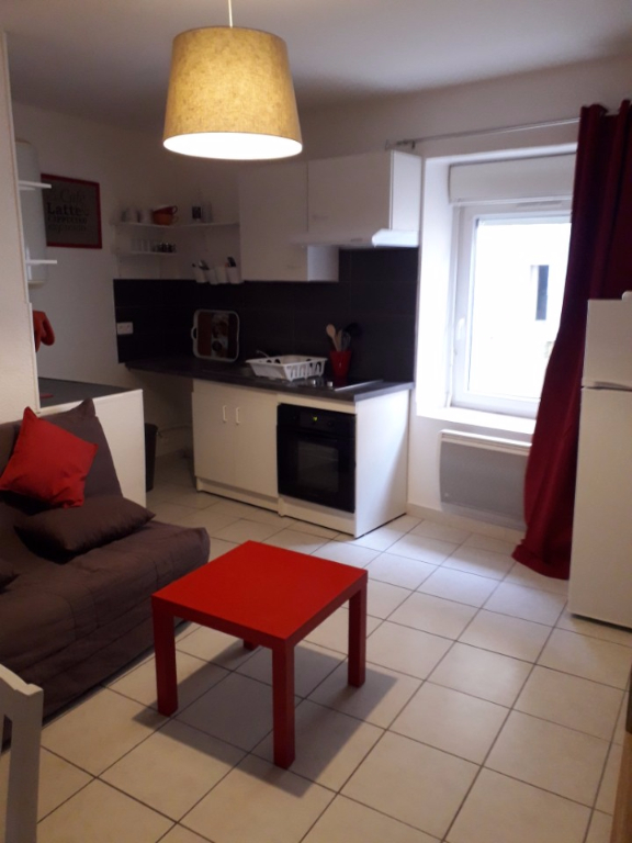 Appartement 84500 Bollene 1 pièce(s) 30,29 m2 Appartement 84500 Bollene 1 pièce(s) 30,29 m2
