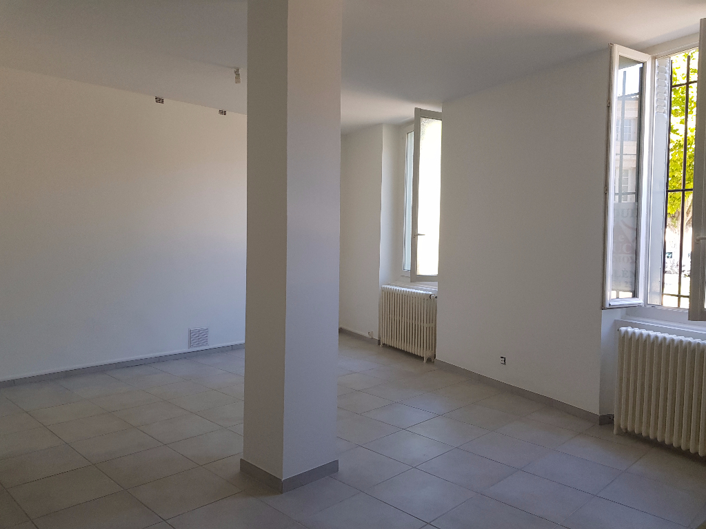 Appartement Bollene 3 pièce(s) 48 m2 Appartement Bollene 3 pièce(s) 48 m2