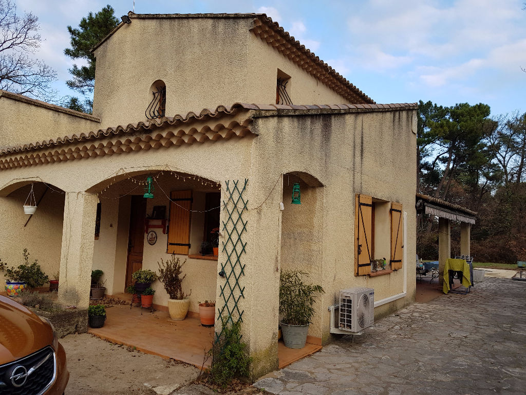 Villa 84500 Bollene 5 pièce(s) 132 m2 Villa 84500 Bollene 5 pièce(s) 132 m2