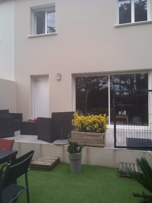 Maison 26200 Montelimar 4 pièce(s) 91,08 m2 Maison 26200 Montelimar 4 pièce(s) 91,08 m2
