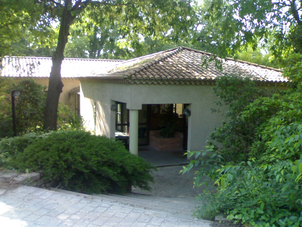 Villa Pont Saint Esprit 9 pièce(s) 335 m2 + Terrain constructible Villa Pont Saint Esprit 9 pièce(s) 335 m2 + Terrain constructible