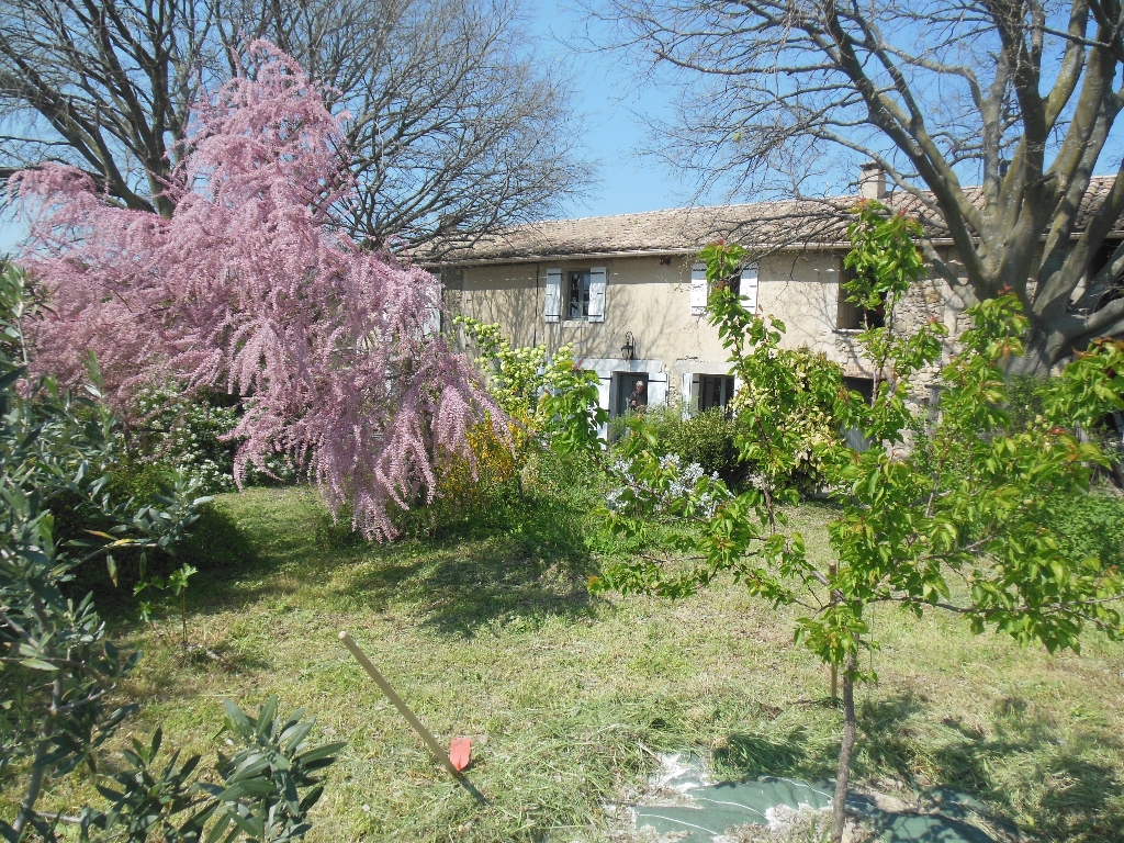 Maison 84500 Bollene 5 pièce(s) 140 m2 Maison 84500 Bollene 5 pièce(s) 140 m2