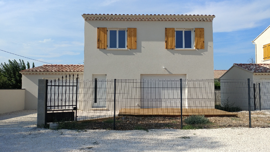 villa Bollene 4 pièce(s) 84 m2 villa Bollene 4 pièce(s) 84 m2