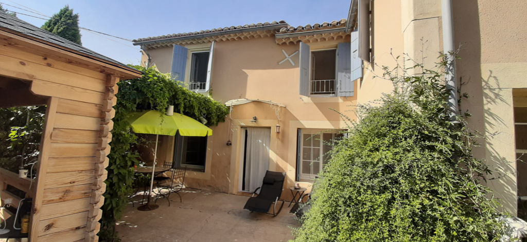 Maison 4 pièces 108 m2 84840 Lapalud Maison 4 pièces 108 m2 84840 Lapalud