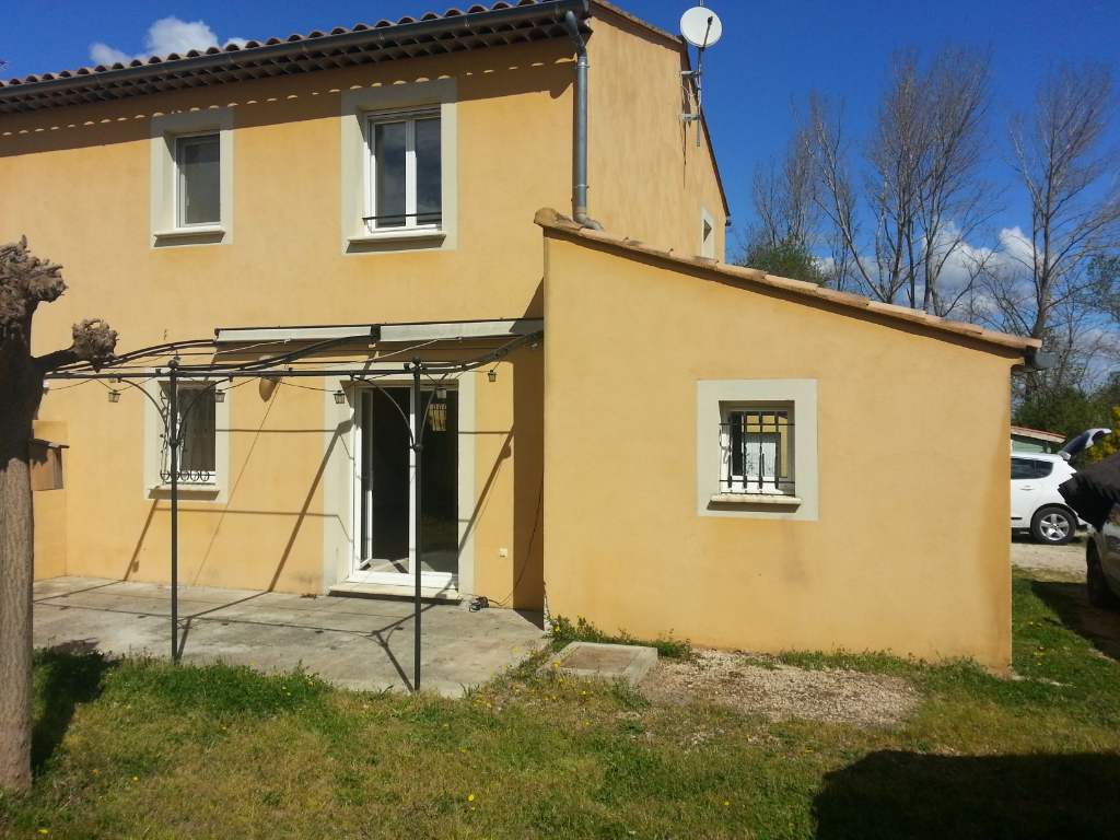 Maison Pont Saint Esprit 30130 4 pièce(s) 90.72 m2 Maison Pont Saint Esprit 30130 4 pièce(s) 90.72 m2