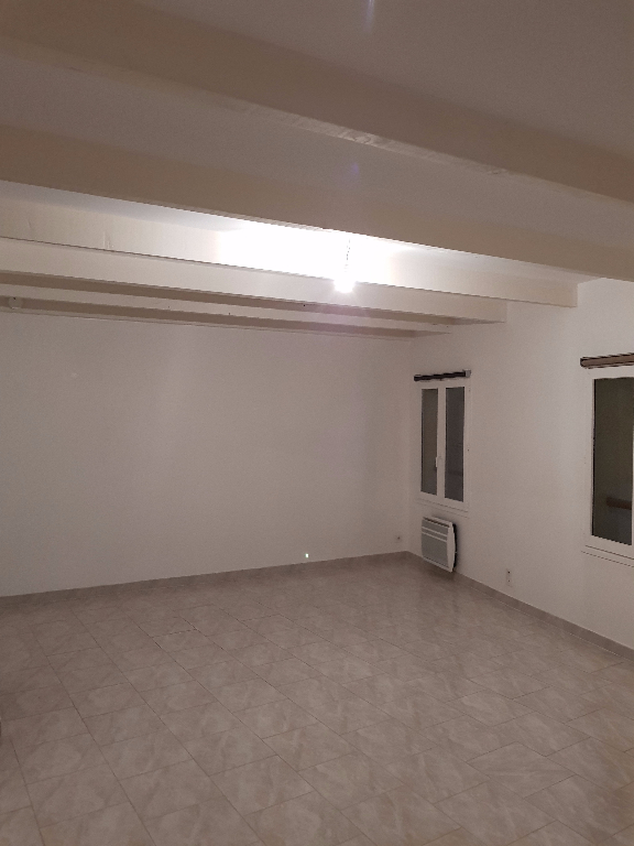 Appartement 30130 Pont Saint Esprit 1 pièce(s) 34.94 m2 Appartement 30130 Pont Saint Esprit 1 pièce(s) 34.94 m2