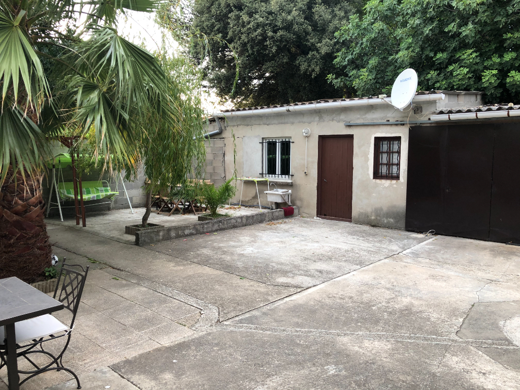 Maison 6 pièce(s) 130 m² 30130 Pont st Esprit Maison 6 pièce(s) 130 m² 30130 Pont st Esprit