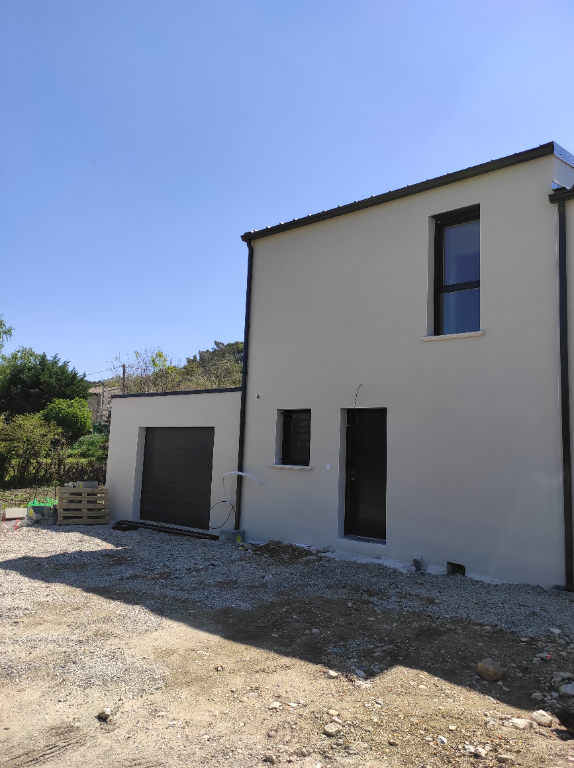 Villa 84500 Bollene 4 pièce(s) 90 m2 Villa 84500 Bollene 4 pièce(s) 90 m2