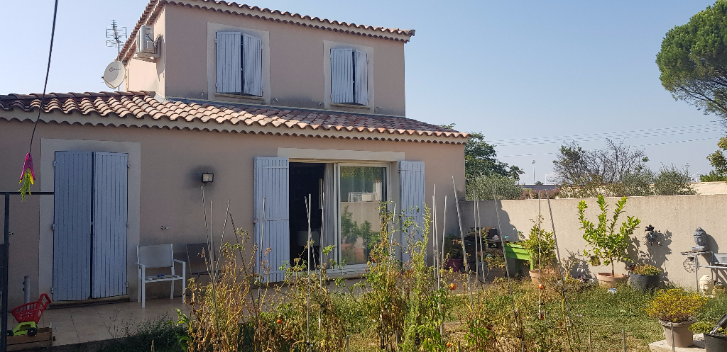 Villa 84500 Bollene 5 pièce(s) 98,80 m2 Villa 84500 Bollene 5 pièce(s) 98,80 m2