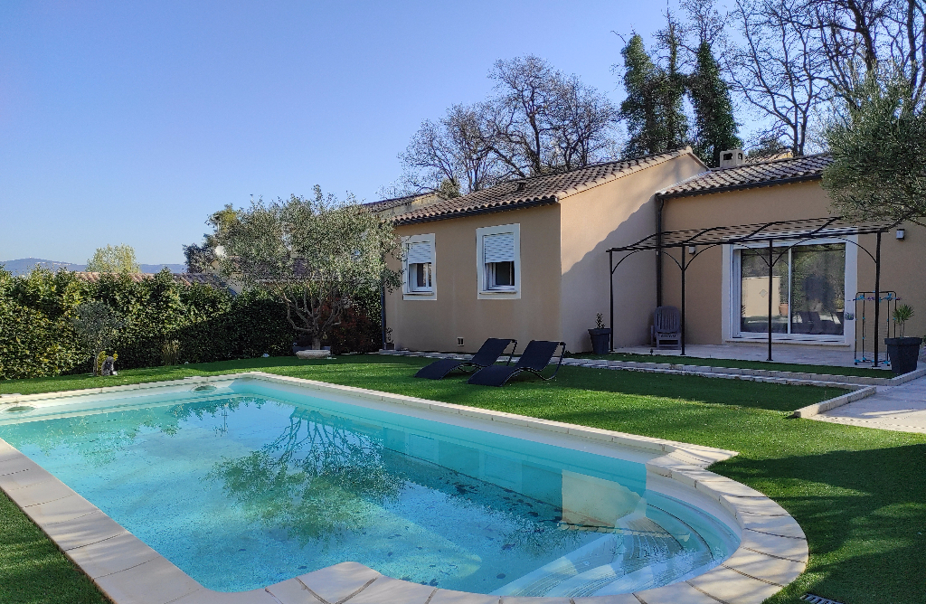 Villa 84500 Bollene 5 pièce(s) 129.46 m2 Villa 84500 Bollene 5 pièce(s) 129.46 m2
