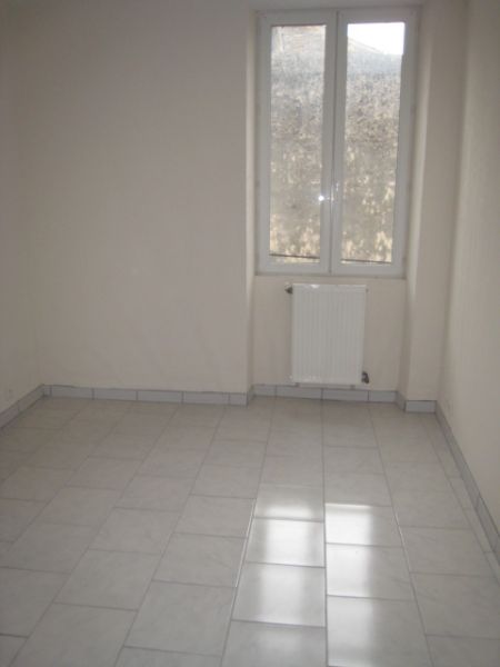 Appartement Bollene 3 pièce(s) 77 m2 Appartement Bollene 3 pièce(s) 77 m2