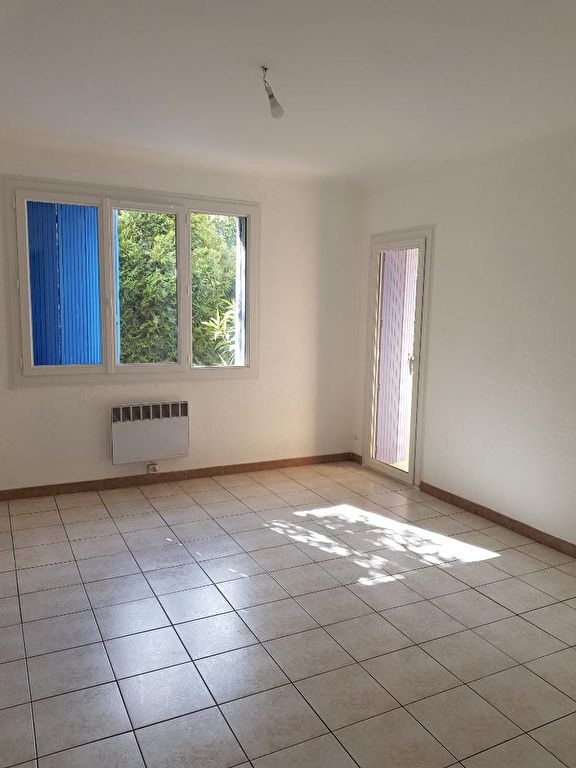 Appartement 84500 Bollene 3 pièce(s) 56 m2 Appartement 84500 Bollene 3 pièce(s) 56 m2