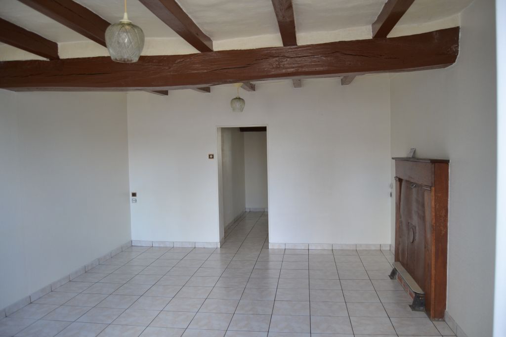 Maison Chambroutet 3 pièce(s) 70m2 Maison Chambroutet 3 pièce(s) 70m2