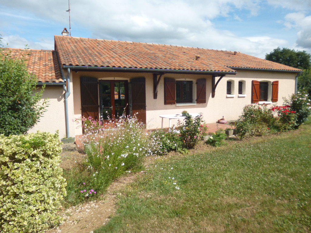 SECONDIGNY - Beau pavillon sur sous sol SECONDIGNY - Beau pavillon sur sous sol