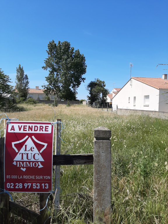 A Vendre Terrain Constructible A Vendre Terrain Constructible
