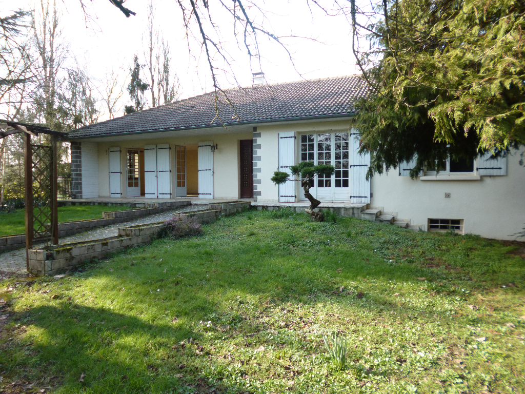 CHICHE - Maison sur sous-sol CHICHE - Maison sur sous-sol